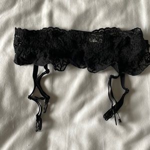 XS Victoria’s Secret black garter belt